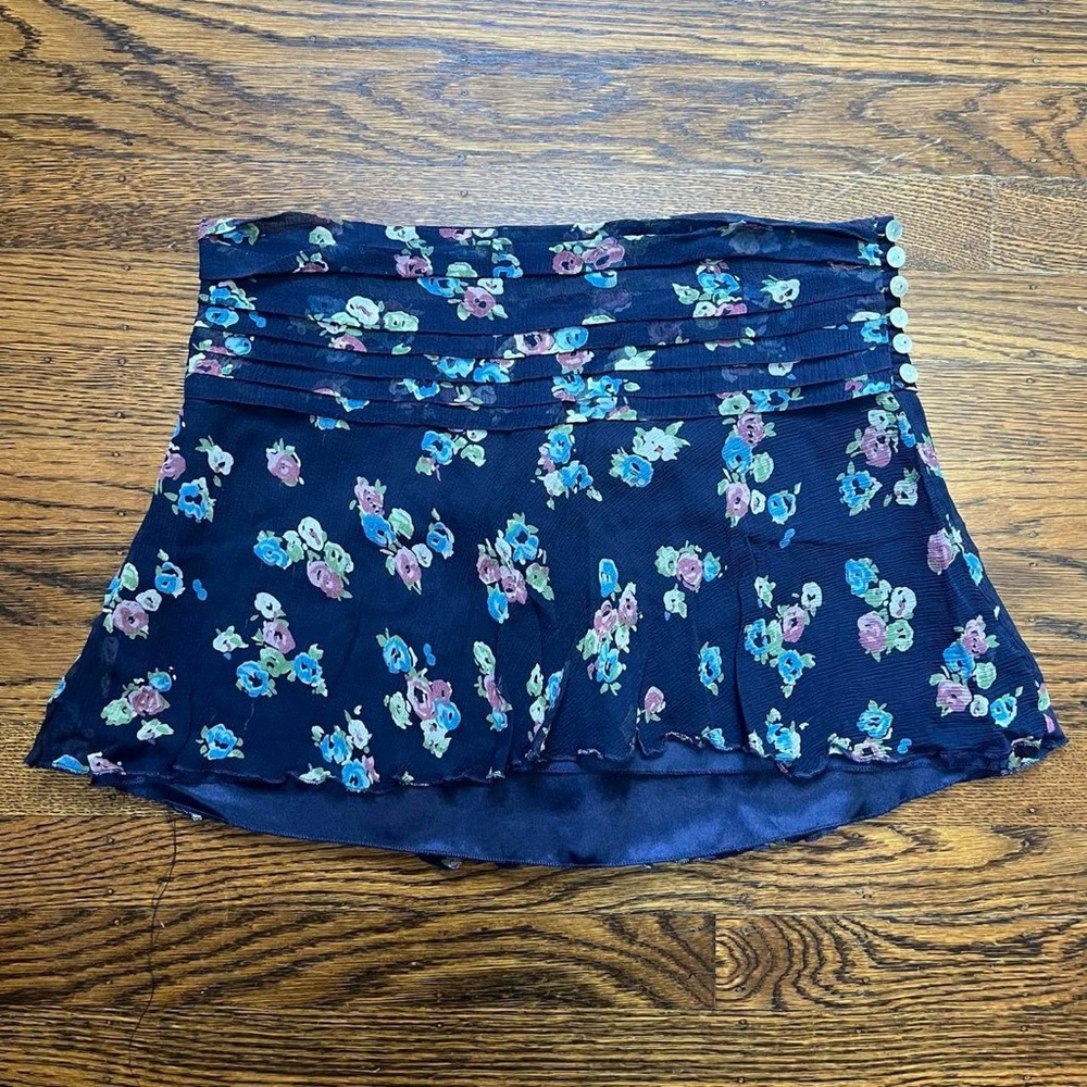 Y2K Hollister Navy Floral Side Button Mini Skirt